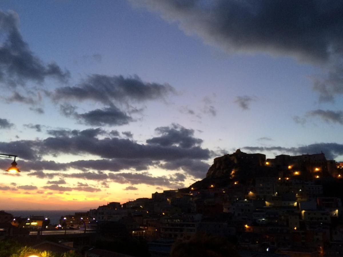 Casa Vacanze Sunset Castelsardo Exteriör bild